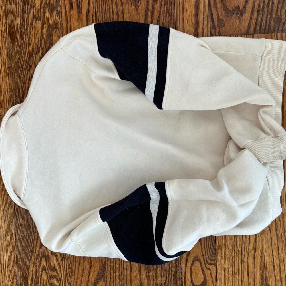 Zara Cream New York Sweater - Picture 3 of 4